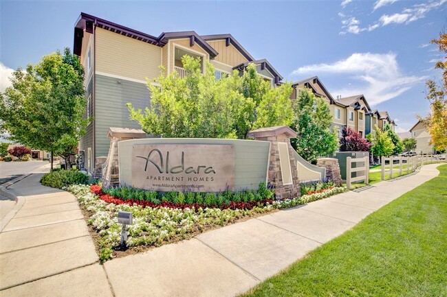 Aldara Apartments in Saratoga Springs, UT - Foto de edificio - Building Photo