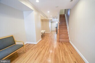 524 Scott St in Baltimore, MD - Building Photo - Building Photo