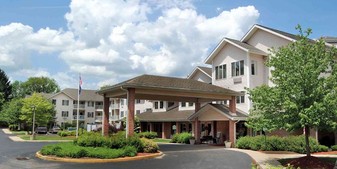 Holiday Bethel Park Apartments