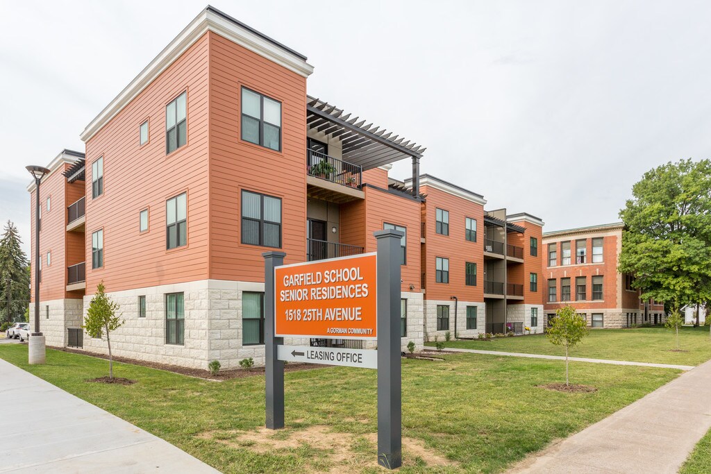 Garfield School Senior Residences Moline, IL Apartments