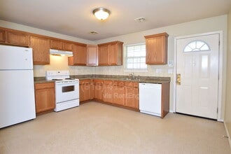 6022 S Newport Ave in Tulsa, OK - Building Photo - Building Photo