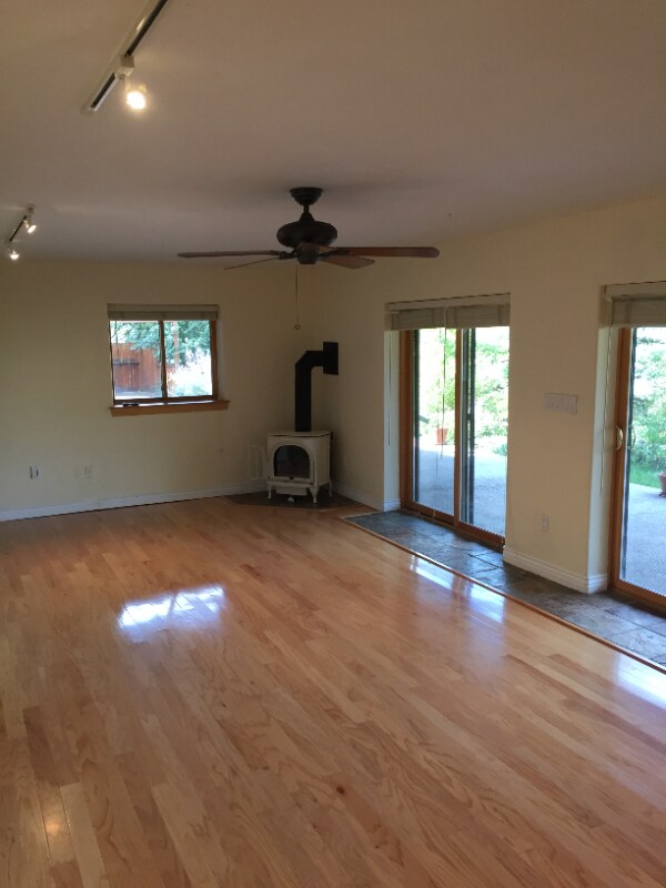 305 E Sopris Dr in Basalt, CO - Building Photo - Building Photo