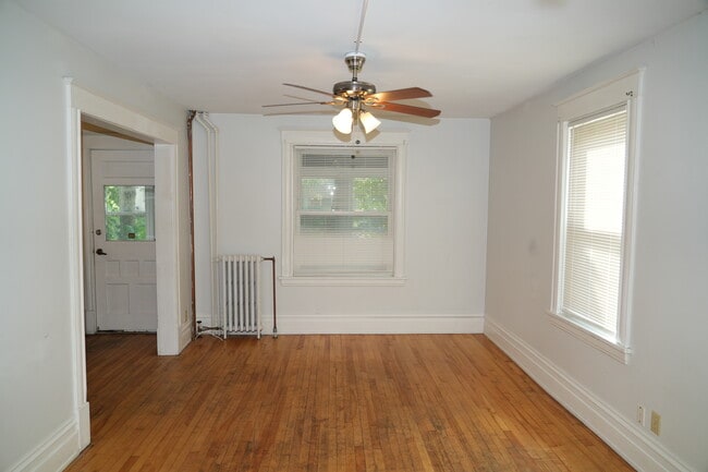 1031 14th Ave SE in Minneapolis, MN - Building Photo - Building Photo
