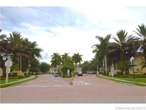 12882 SW 31st St-Unit -144 in Miramar, FL - Foto de edificio - Building Photo