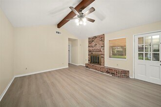 8407 Stroud Dr in Houston, TX - Building Photo - Building Photo