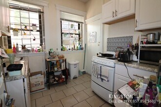 1955 Commonwealth Ave in Boston, MA - Foto de edificio - Building Photo