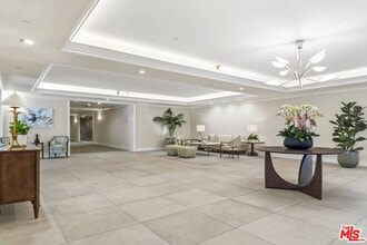 300 N Swall Dr in Beverly Hills, CA - Building Photo - Building Photo