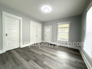 1512 S 11th St in Terre Haute, IN - Building Photo - Building Photo