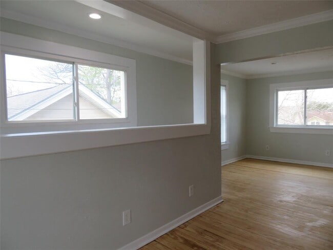 5611 Lawson St in Houston, TX - Foto de edificio - Building Photo