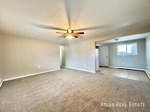 874 Linley Ct in Denver, CO - Building Photo - Building Photo