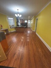 6449 N Artesian Ave in Chicago, IL - Building Photo - Building Photo