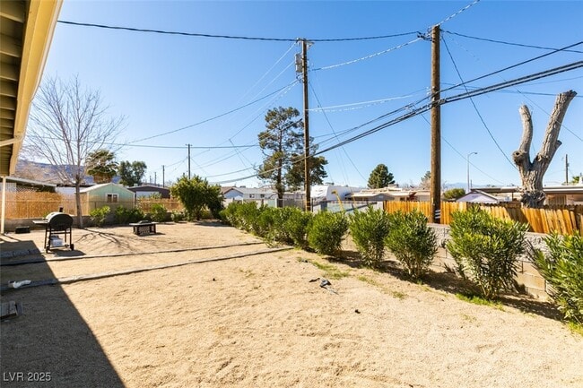 property at 94 E Texas Ave