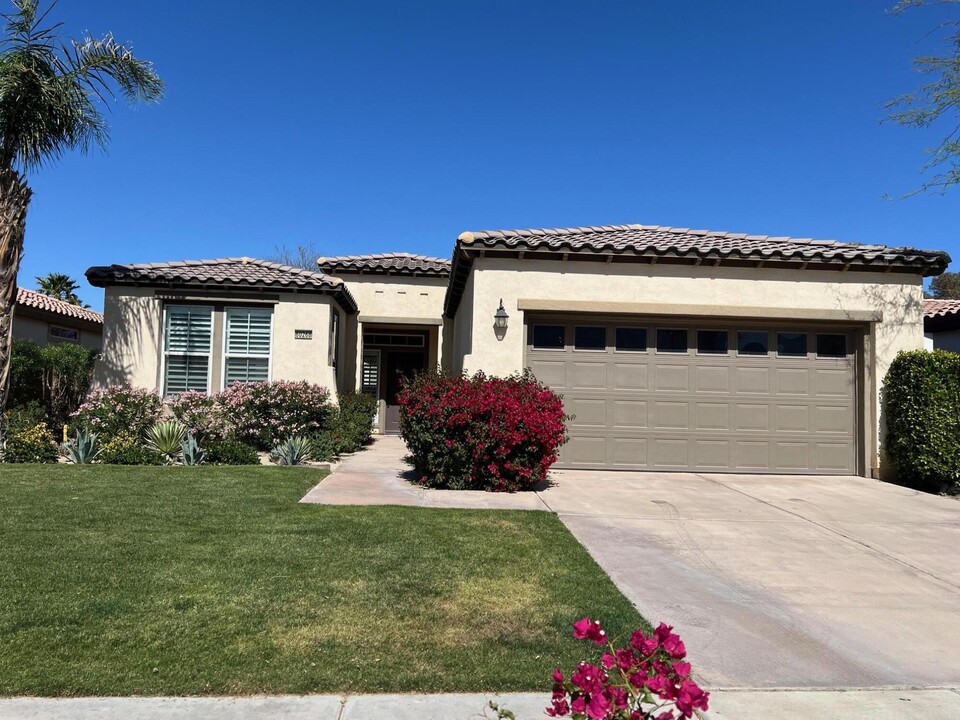 60268 Sweetshade Ln in La Quinta, CA - Building Photo