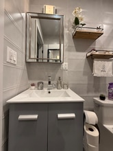 479 Monroe St, Unit 2R in Brooklyn, NY - Foto de edificio - Building Photo