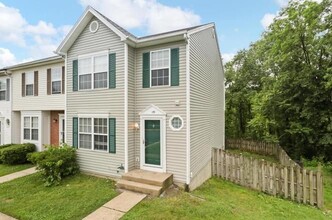 109 Donelson Loop in Stafford, VA - Foto de edificio - Building Photo