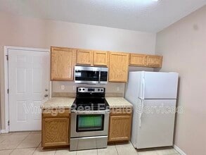 12007 Peach Grv Ct in Seffner, FL - Building Photo - Building Photo