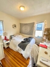 34 Darling St, Unit 3 in Boston, MA - Building Photo - Building Photo