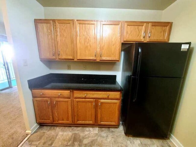 5604 Crenshaw Rd in Richmond, VA - Building Photo - Building Photo