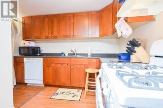 23 Elephant Hill Dr in Bowmanville, ON - Building Photo - Building Photo