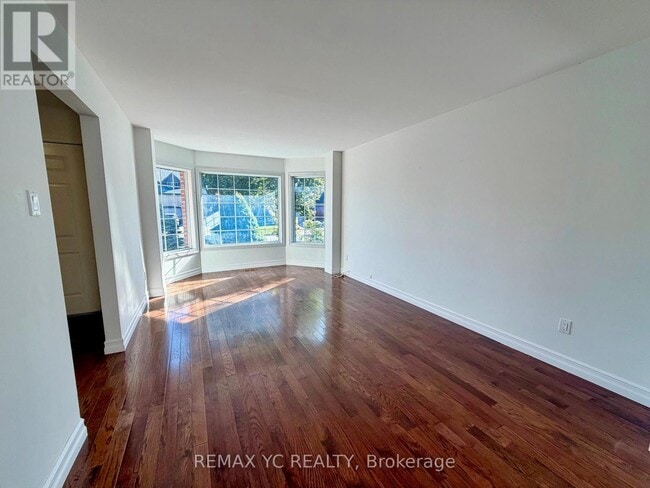 67 Fern Valley Crescent in Richmond Hill, ON - Building Photo - Building Photo