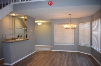 541 Ranch Trail in Irving, TX - Building Photo - Building Photo