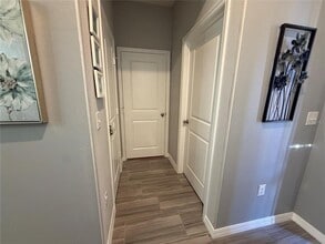 5151 Adelaide Dr in Kissimmee, FL - Building Photo - Building Photo