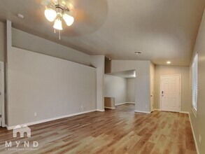 25846 W Kendall St in Buckeye, AZ - Building Photo - Building Photo