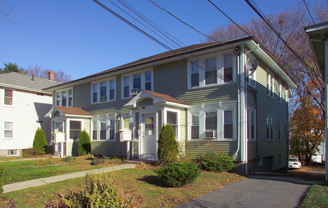 94-96 Old Colony Ave in Quincy, MA - Building Photo