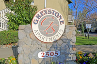 Greystone Apartments in Davis, CA - Foto de edificio - Building Photo