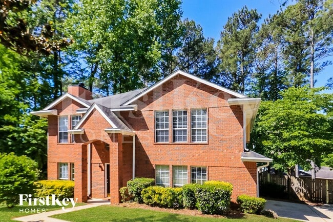 property at 40 Songbird Ct