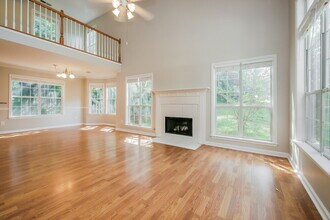 23 Woodmere in Newnan, GA - Building Photo - Building Photo