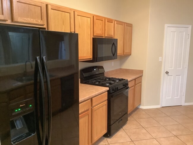3141 Zia St NE in Rio Rancho, NM - Building Photo - Building Photo