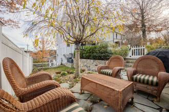 3 Woodland Dr in Greenwich, CT - Building Photo - Building Photo