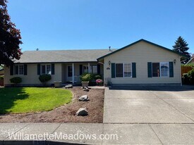 850 N 10th Pl in Aumsville, OR - Building Photo