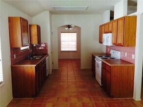 208 McKennas Cove in Buda, TX - Building Photo - Building Photo