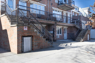 2244 80th St in Brooklyn, NY - Building Photo - Building Photo