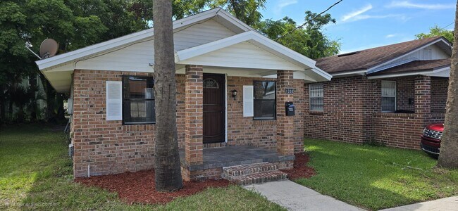 1338 Weare St in Jacksonville, FL - Building Photo - Building Photo