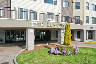 The Blakely at Echo Lake Apartamentos