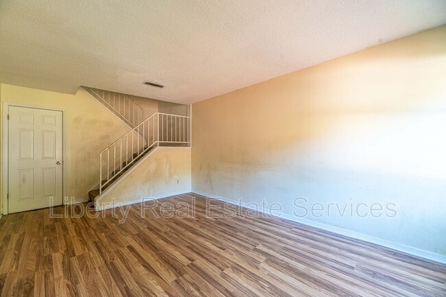720 Elaine St in Hinesville, GA - Building Photo - Building Photo