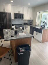 27251 Patrick St in Bonita Springs, FL - Foto de edificio - Building Photo