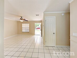 120 N Alderwood St, Unit 206-105 in Winter Springs, FL - Building Photo - Building Photo