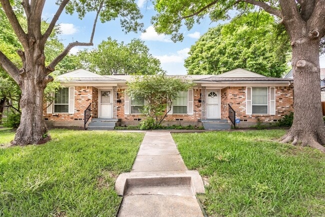 7409 Brentcove Cir
