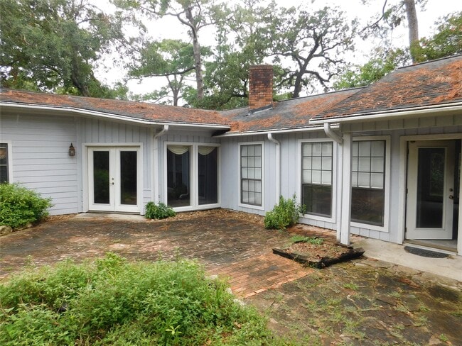 725 W 42nd St in Houston, TX - Foto de edificio - Building Photo