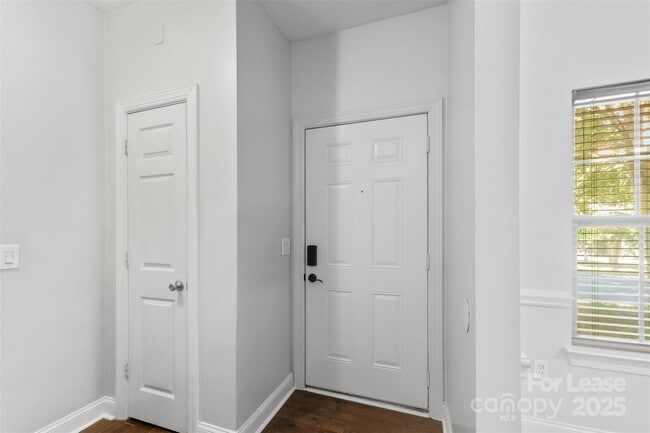 2476 Ryerson Ct in Charlotte, NC - Building Photo - Building Photo