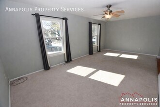 2443 Vineyard Ln in Crofton, MD - Building Photo - Building Photo