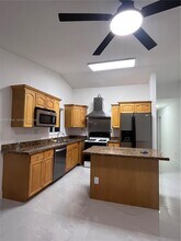 10058 SW 156th Ct in Miami, FL - Building Photo - Building Photo