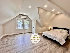 39 Roydon Rd in New Haven, CT - Foto de edificio - Building Photo