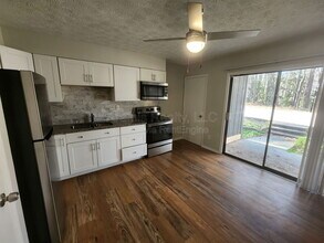 116 Spring Ct in Fairburn, GA - Building Photo - Building Photo