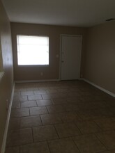 2820 Canal Dr N in Lakeland, FL - Building Photo - Building Photo