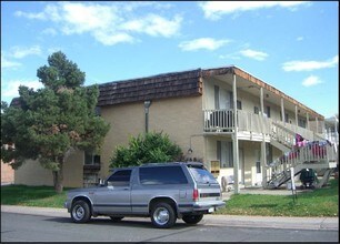 5368-5388 S Fox St in Littleton, CO - Foto de edificio - Building Photo